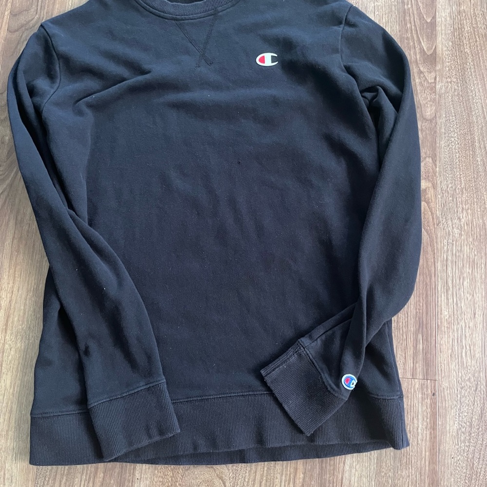 Champion Men's Classic Black Crewneck Sweater